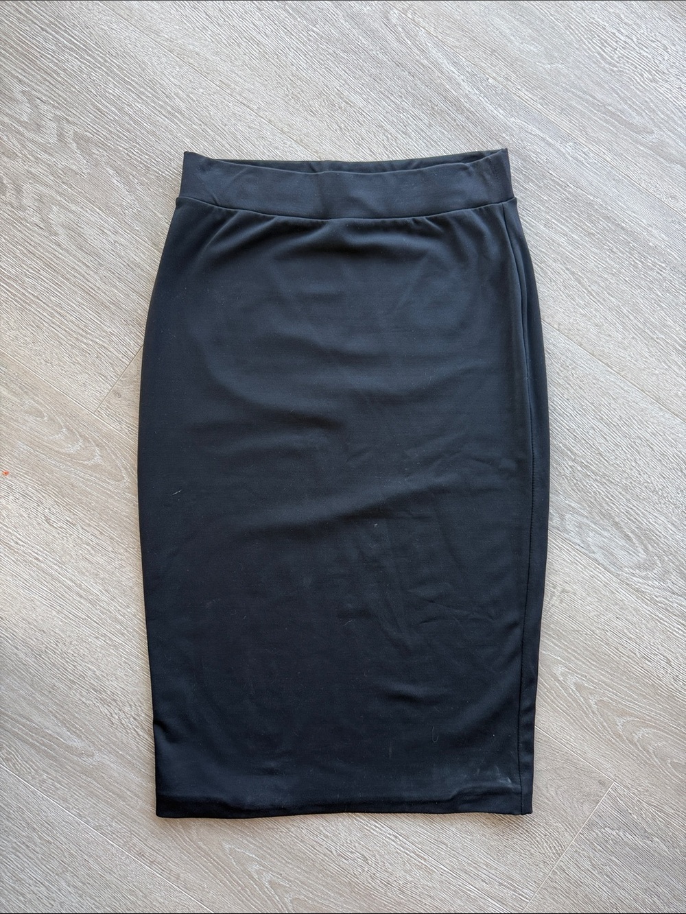 Aritzia Babaton Contour Black Pencil Skirt - Women